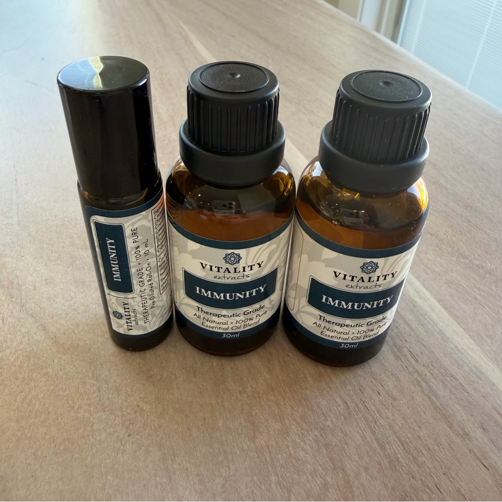 New Vitality Extracts Immunity Bundle Roll On/30 ML